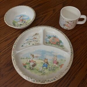 Peco Vintage Mother Goose Children's Dinnerware Set